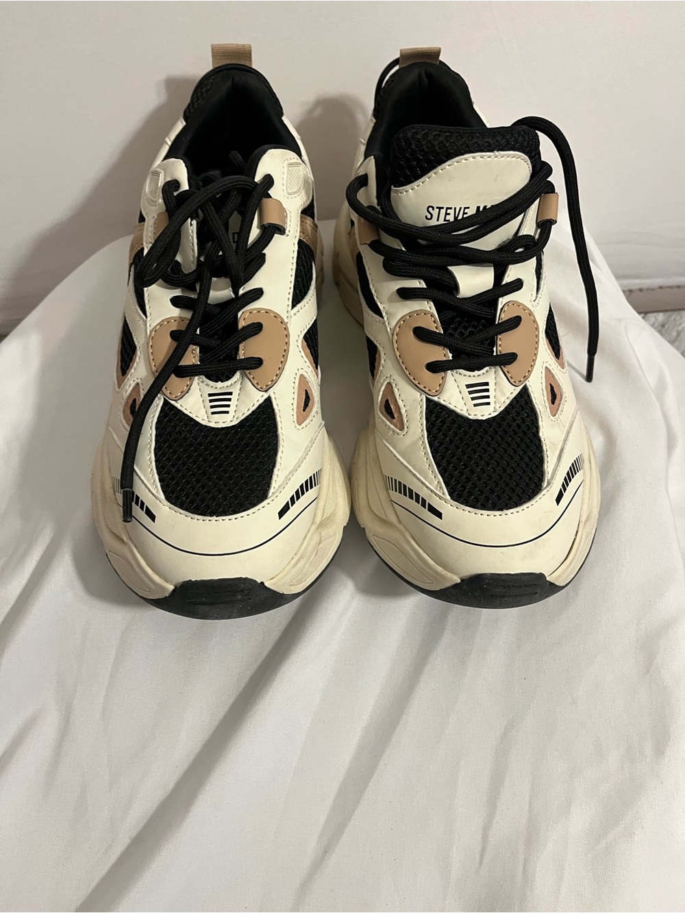 Steve Madden WOMENS Black White Tan Chunky Athletic Sneakers